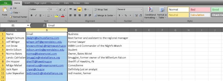 Как разделить имя и фамилию в Excel